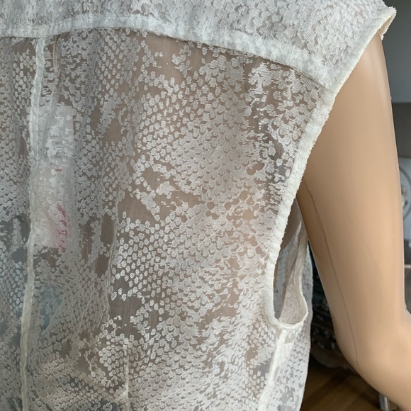 Tracy Reese Snake Burnout Sleeveless Collared Top - Picture 6 of 12